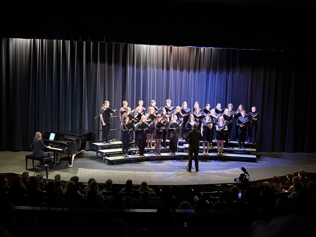 Mr. Windham and the SHS Band & Choir helped put everyone in the spirit of the season during their annual Holiday Concert