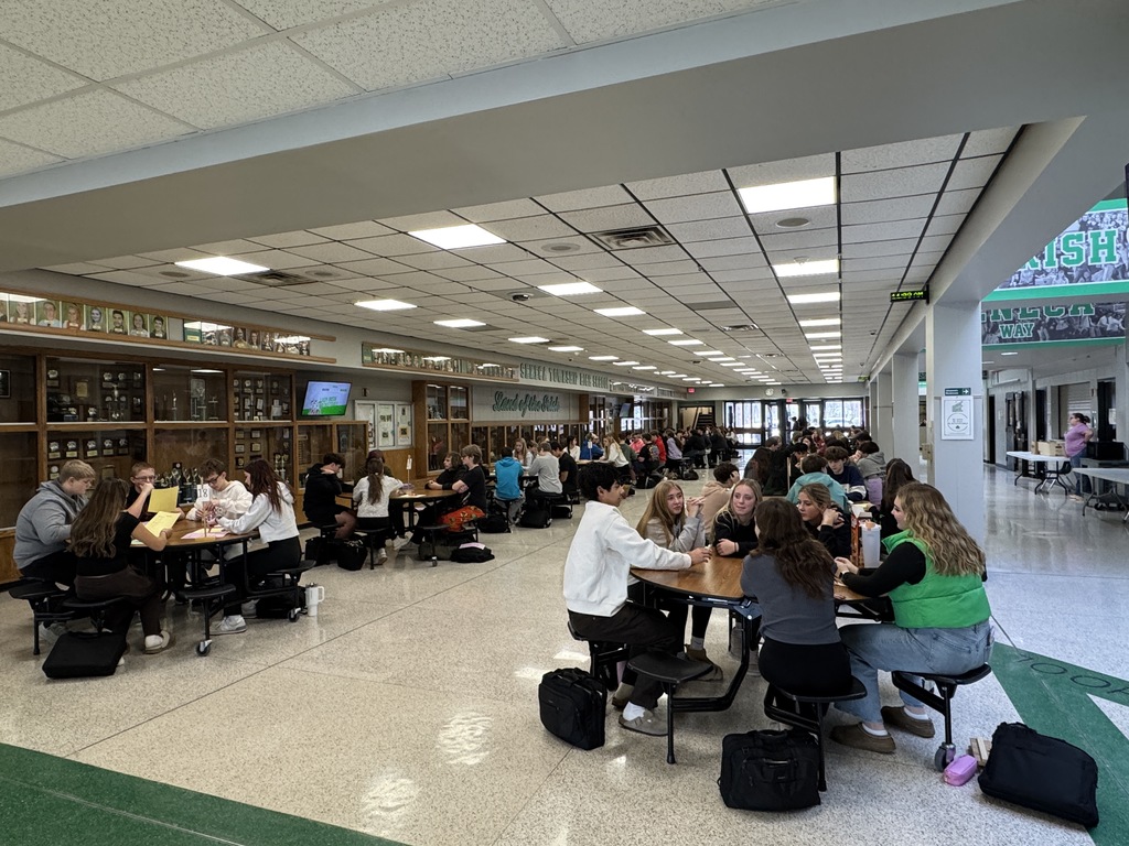 Our Student Ambassadors met with the freshmen to help prepare for final exams on Monday.