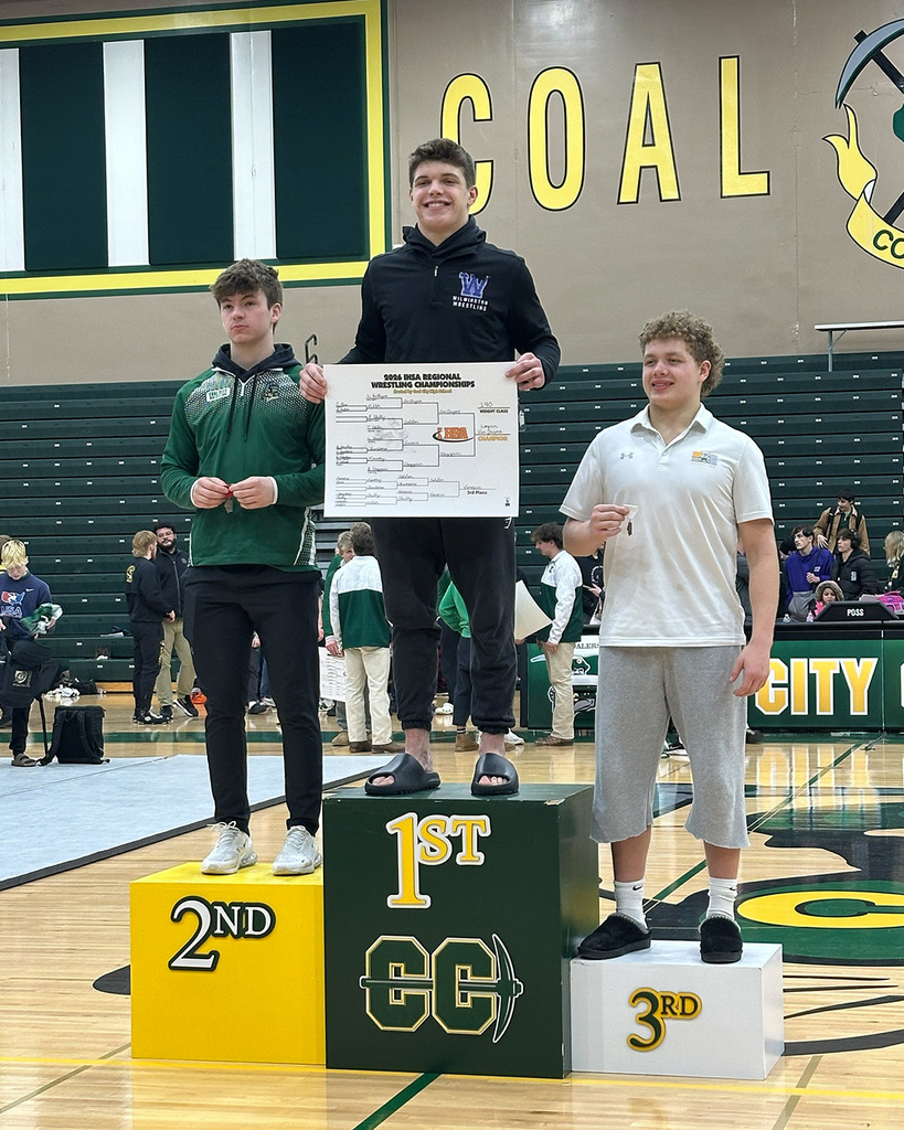 The Fighting Irish Wrestling Team competed at IHSA Regionals in Coal City on Saturday. 