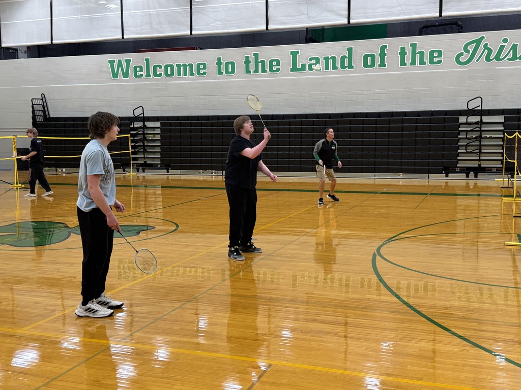 The top badminton duo from each PE class battled it out in the 2nd Annual Irish Badminton Classic on Thursday.