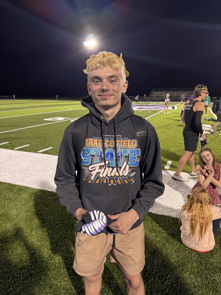 The Fighting Irish Track & Field Team competed at the annual Titanomachy meet at El Paso-Gridley on Friday.