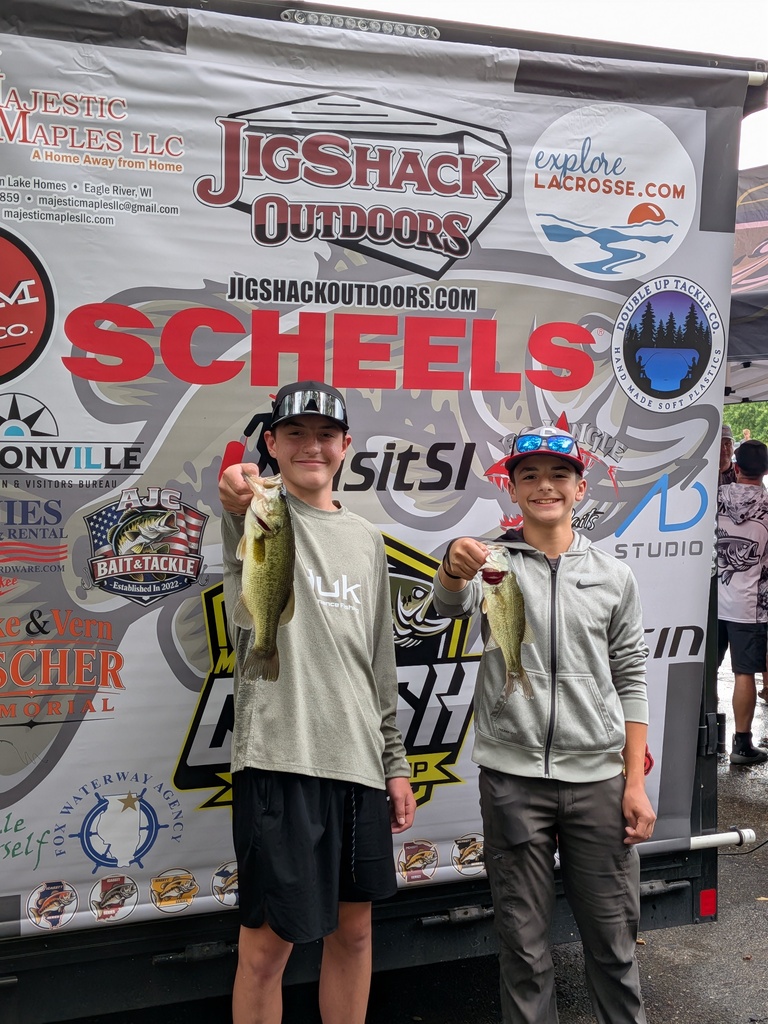 The Seneca Bass Fishing Team competed in the ICASST Des Plaines/Kankakee River tournament this Sunday in Channahon.