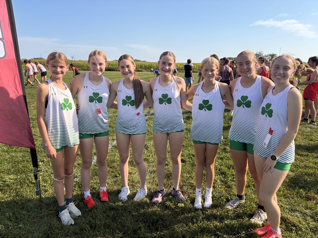 The SHS Cross Country Team was back in action at Ottawa’s Nautical Mile relay race on Tuesday night.
