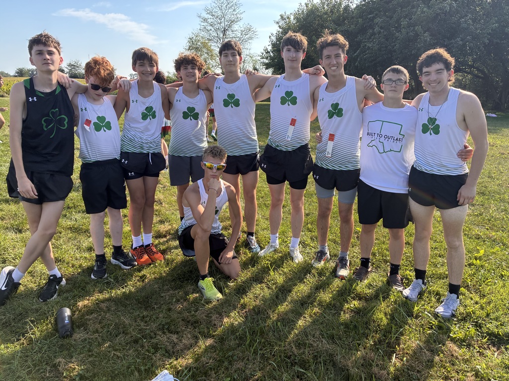 The SHS Cross Country Team was back in action at Ottawa’s Nautical Mile relay race on Tuesday night.