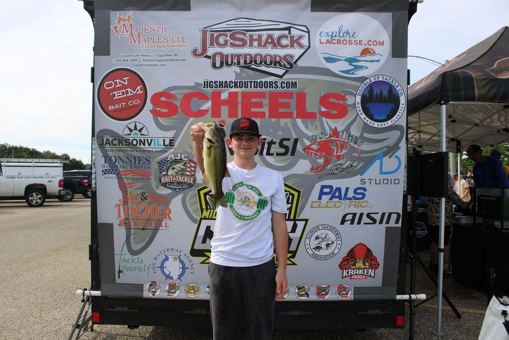 It was a cold morning and a hot day on the water for the ICASST Clinton Lake tournament on Sunday.