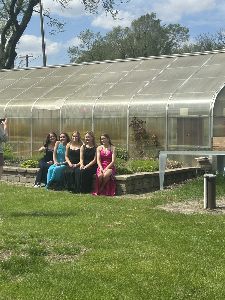 mock prom