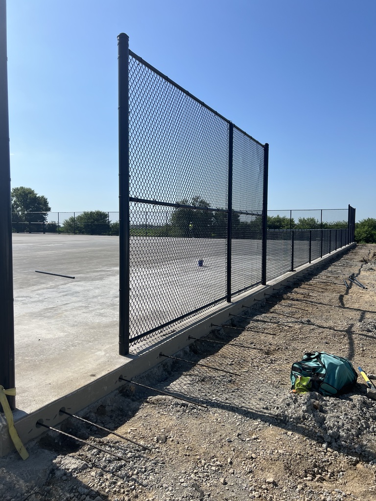 8 Tennis Fence