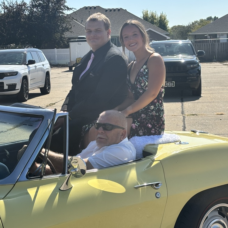 homecoming court