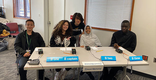 Students Compete at Regional Middle School Science Bowl | Elmont