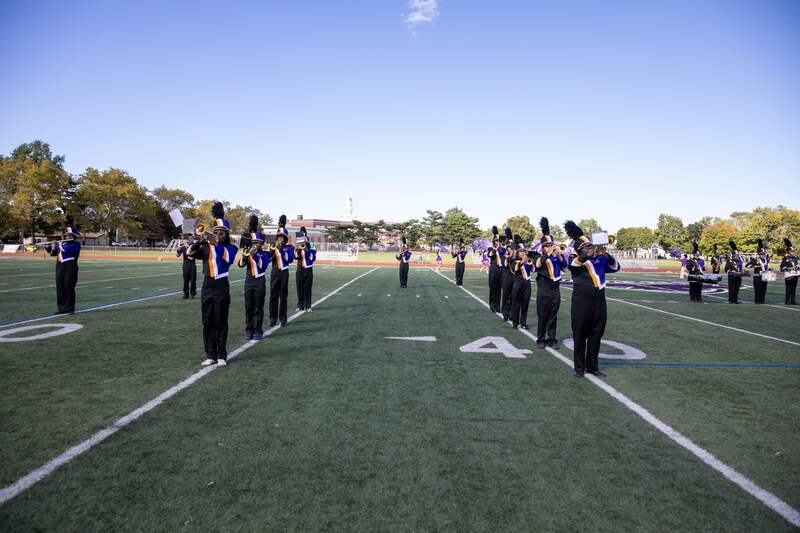 Student bandon field.
