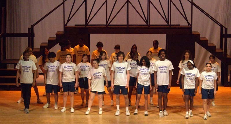 Sewanhaka High School presented the musical “Footloose from March 6-8. 