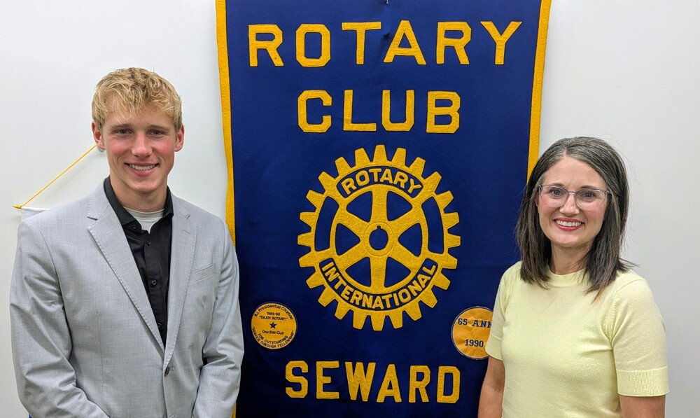 Jackson Einspahr Selected as a Seward Youth Rotarian of the Month