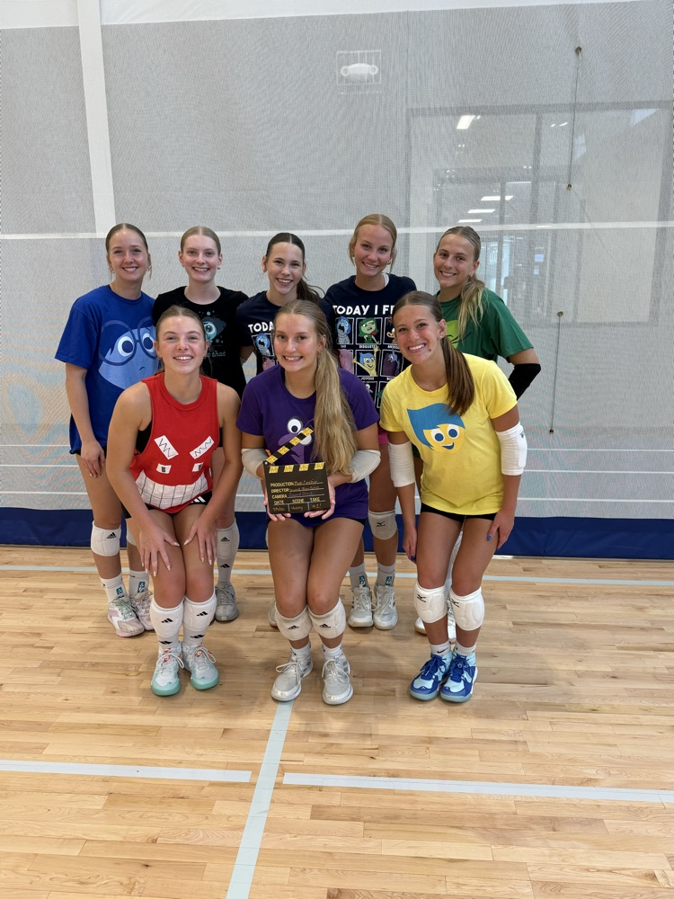 blockbuster costume contest: Inside Out (varsity) 