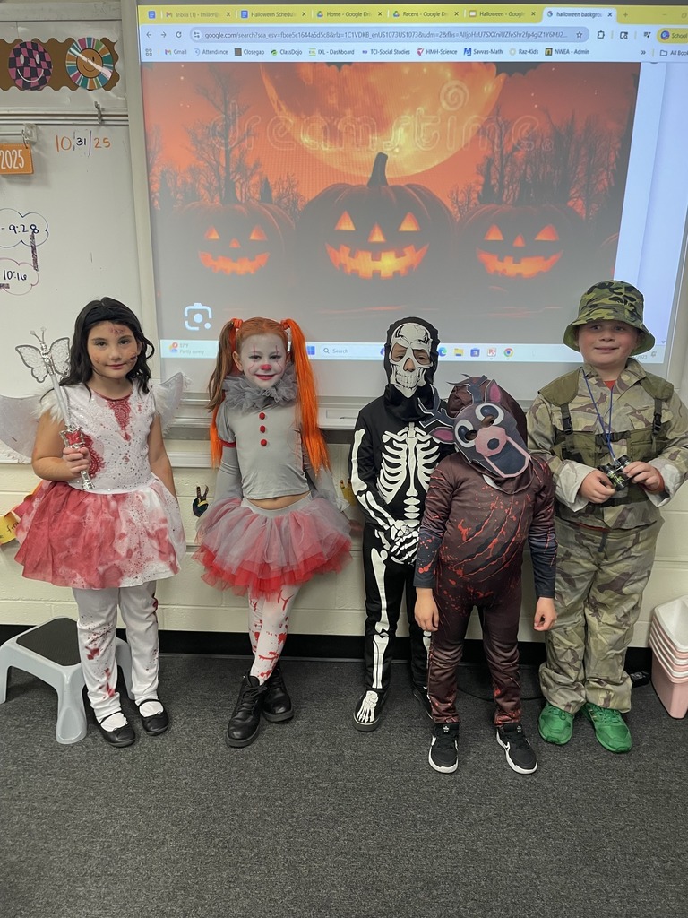 🎃👻 Spooktacular Fun at Chatsworth Elementary!👻🎃