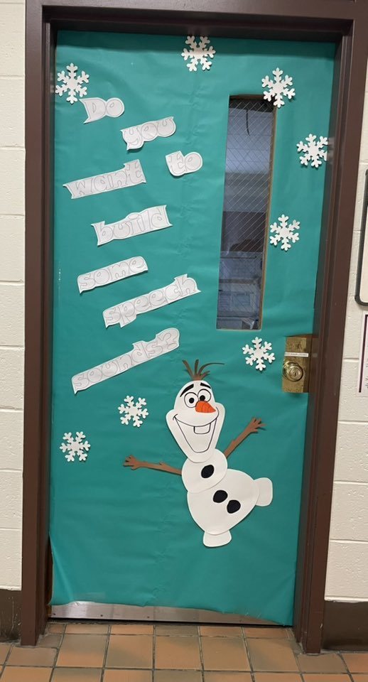 ℍ𝕠𝕝𝕚𝕕𝕒𝕪 𝕞𝕒𝕘𝕚𝕔 𝕚𝕤 𝕖𝕧𝕖𝕣𝕪𝕨𝕙𝕖𝕣𝕖 𝕒𝕥 ℂ𝕙𝕒𝕥𝕤𝕨𝕠𝕣𝕥𝕙 𝔼𝕝𝕖𝕞𝕖𝕟𝕥𝕒𝕣𝕪!  🎄😊