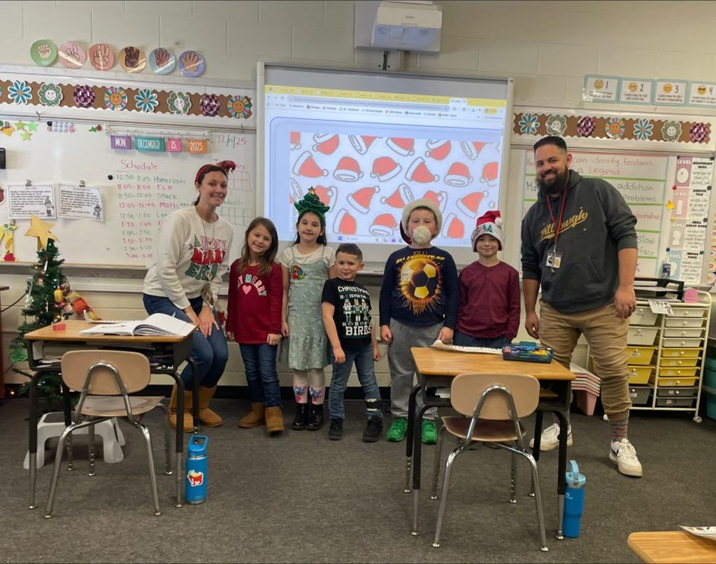 ✨A successful start to our holiday dress down days! Festive socks & hats were worn by staff and students — and everyone looked awesome!✨