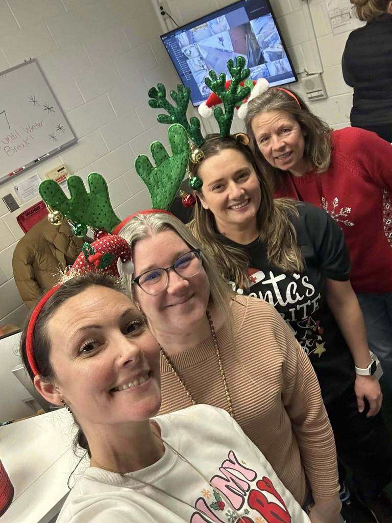 ✨A successful start to our holiday dress down days! Festive socks & hats were worn by staff and students — and everyone looked awesome!✨