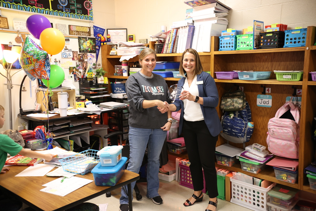 LesLess Nelson receiving SH TOY Award
