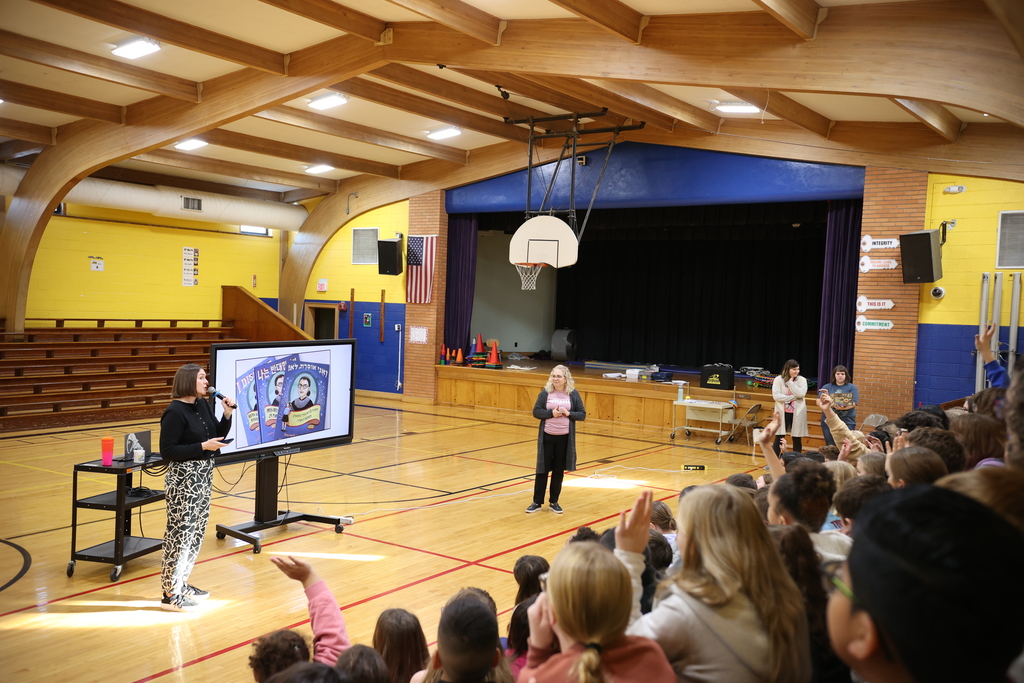 Illustrator Elizabeth Baddeley