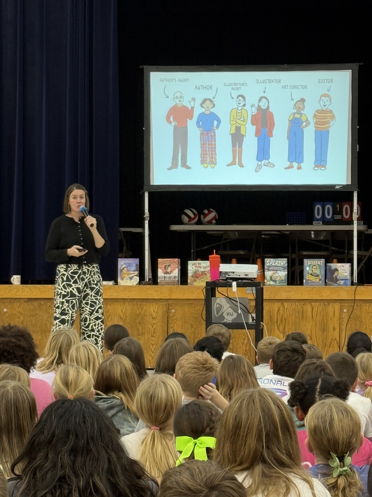 Elizabeth Baddeley speaking at SHES