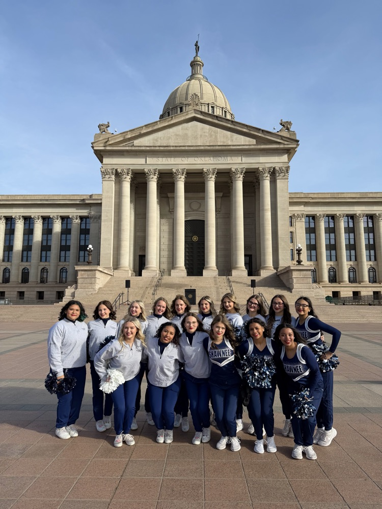 cheer and Pom team in front of Capitol