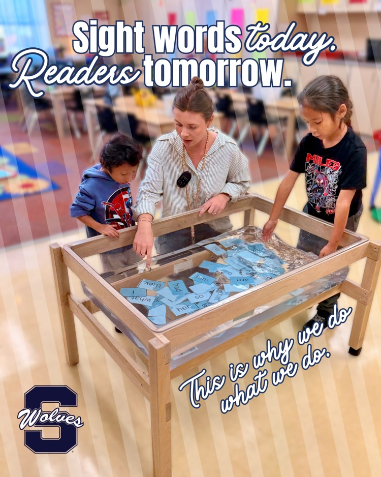 teacher working with students on sight words