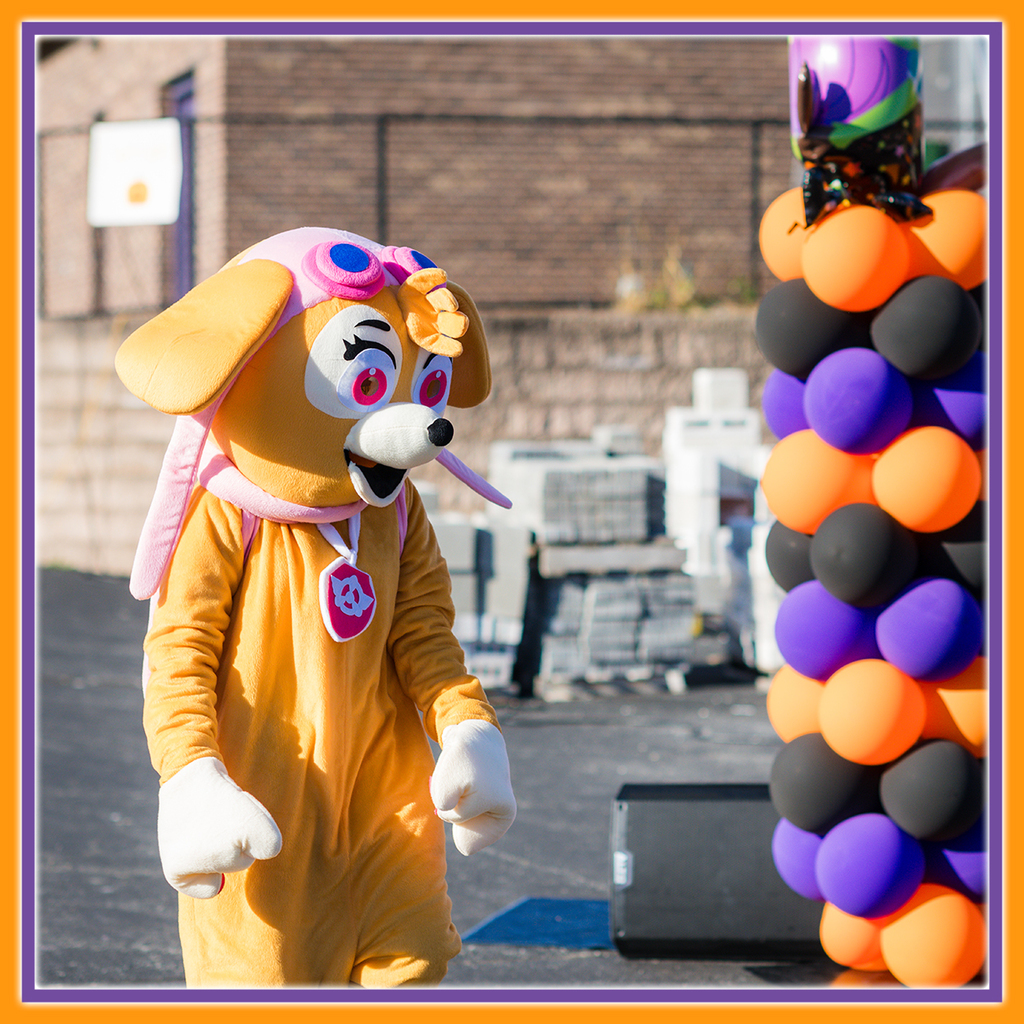 Someone dressed up in a dog character 