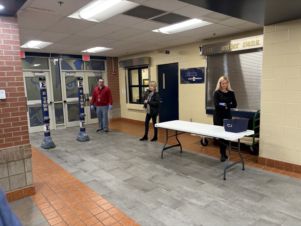 EHS staff at work using the weapons detection system