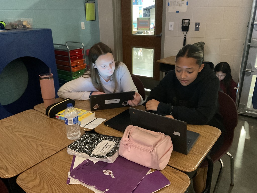kids working