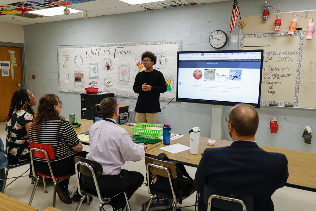 Defense of Learning Day students