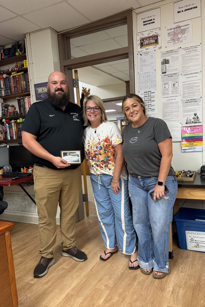 Moberly Area Community College awarded Nathan Hillard with Excellence in Teaching Award!