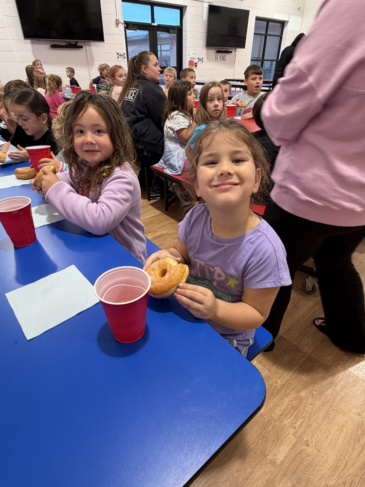 Thank you to the South Shelby Elementary PTO, Clarence and Shelbina Police Department, and Casey's for bringing our Lights, Sirens and Donuts raffle winners to school this morning and providing Donuts to the classroom winners!