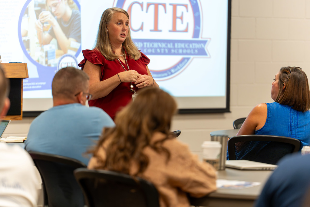 Ms. Bone addresses the audience at the CTE Summit.