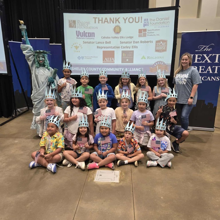class of students with Libby Liberty 