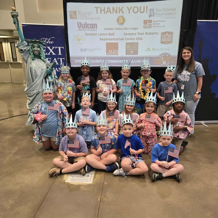 class of students with Libby Liberty 