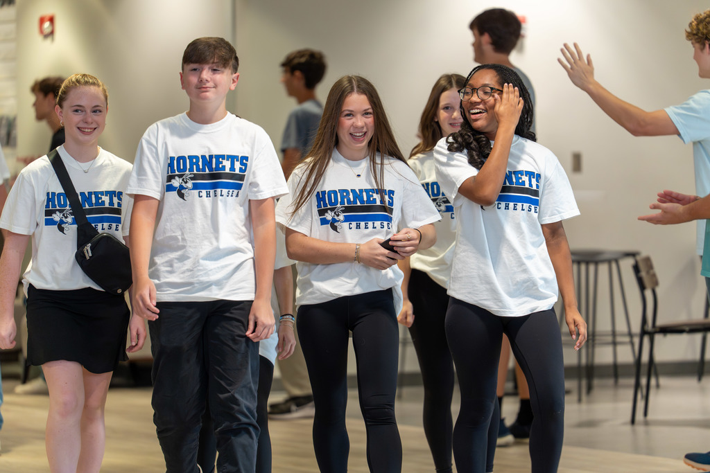 Students arrive at the Leadership Conference.