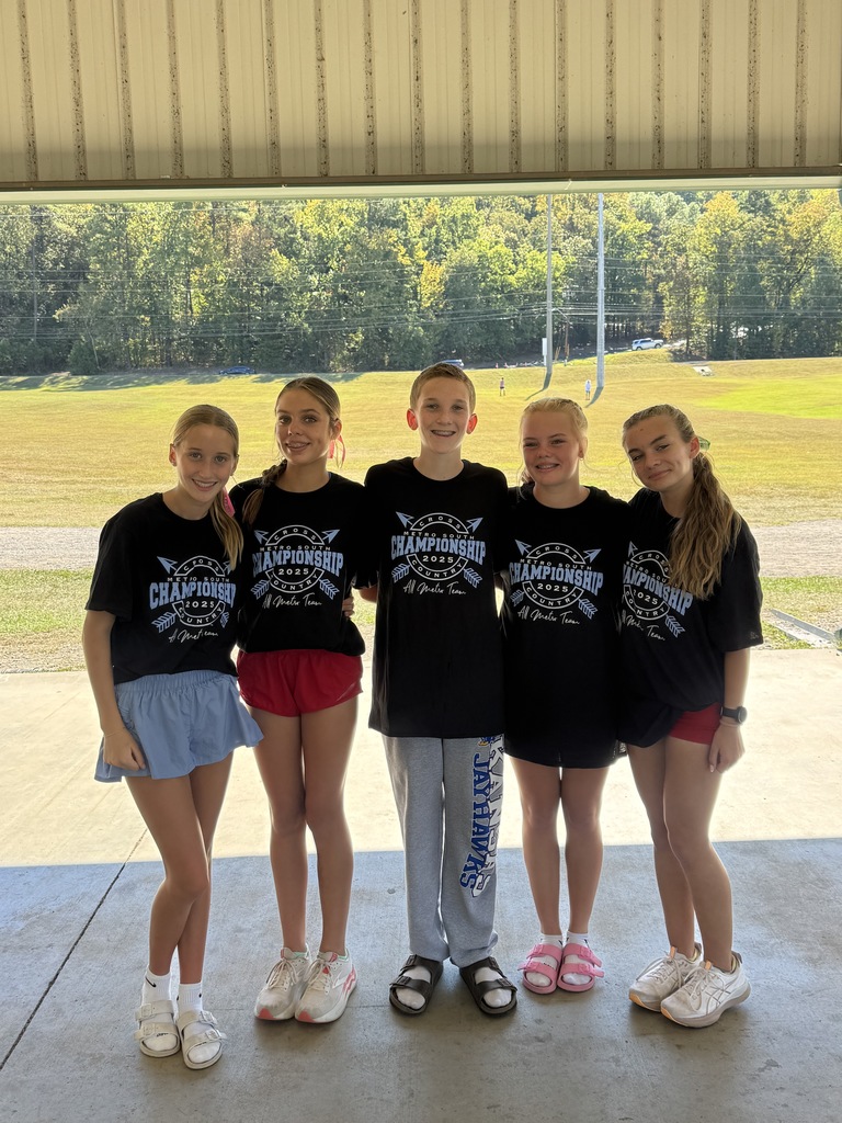 Cross country had a great morning at our Metro Meet! We had 4 girls and 1 boy make the All Metro team! Congratulations to Chloe Jeffcoat (4), Maggie McPhail (14), Anikka Venter (15), Maris Sellers (23), and Ace Evers (11)! 💪💪💪  Our girls team walked away with a third place trophy 🎉🎉🎉 and our boys team finished 8th! 