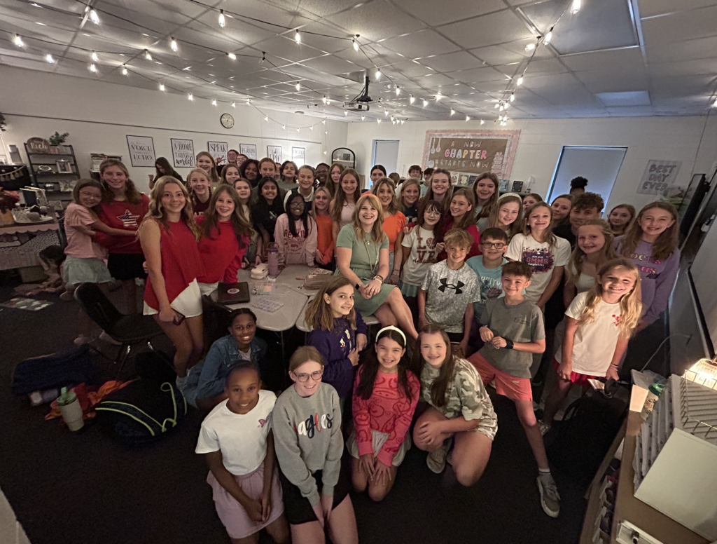 Group photo about approximately 40 students who showed up for the October Swiftie Club