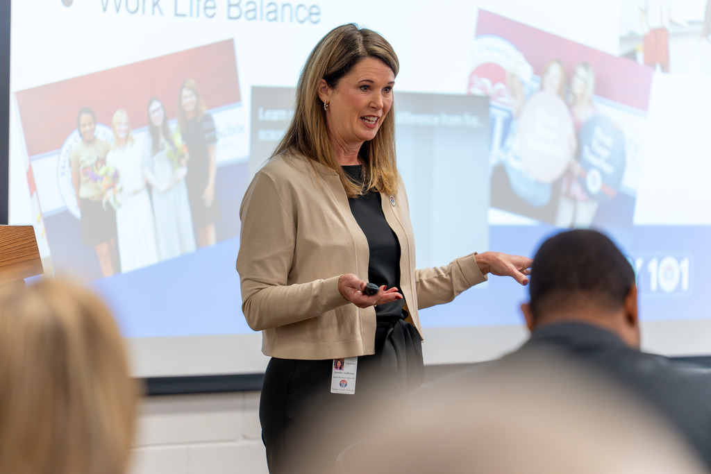 Ms. Galloway addresses Shelby 101 attendees.