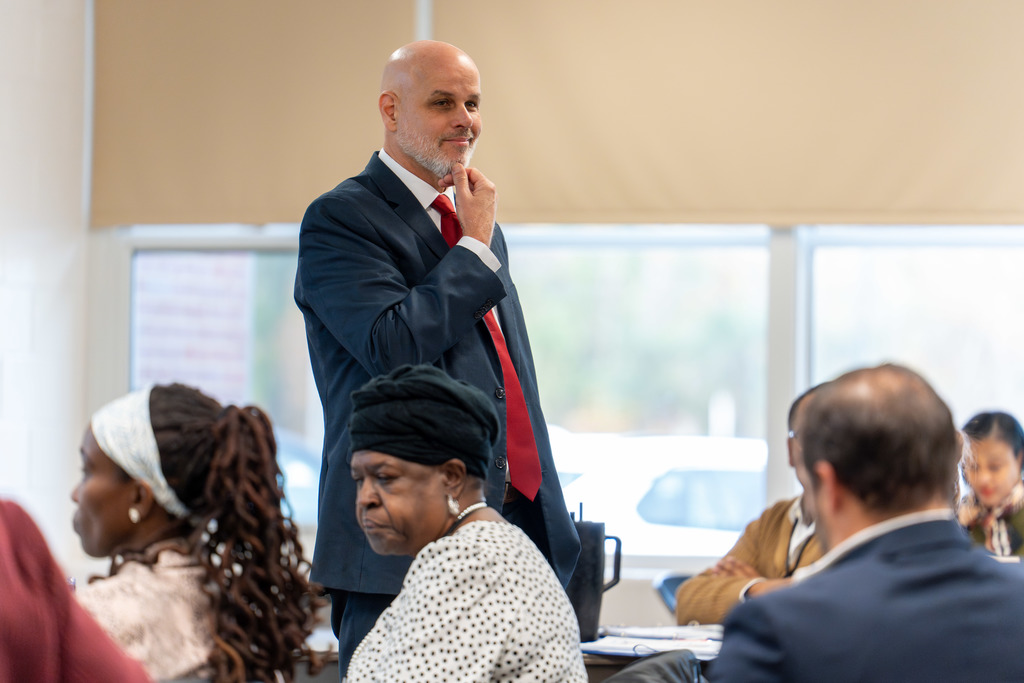 Mr. Dixon addresses Shelby 101 attendees.