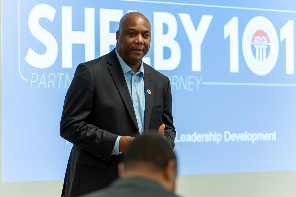 Dr. Brooks addresses Shelby 101 attendees.