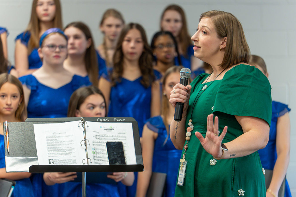 Chelsea Middle School show choir