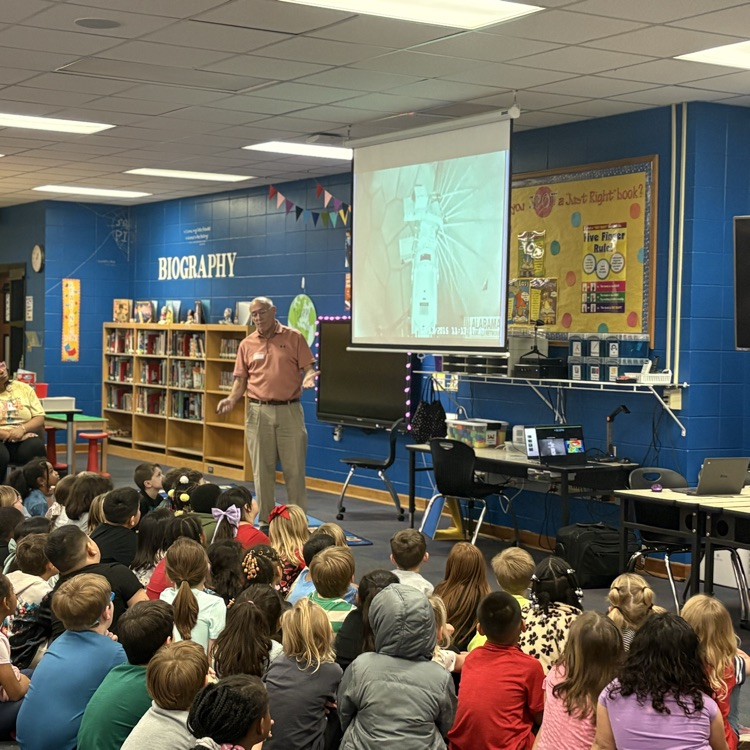 James Spann speaks to students
