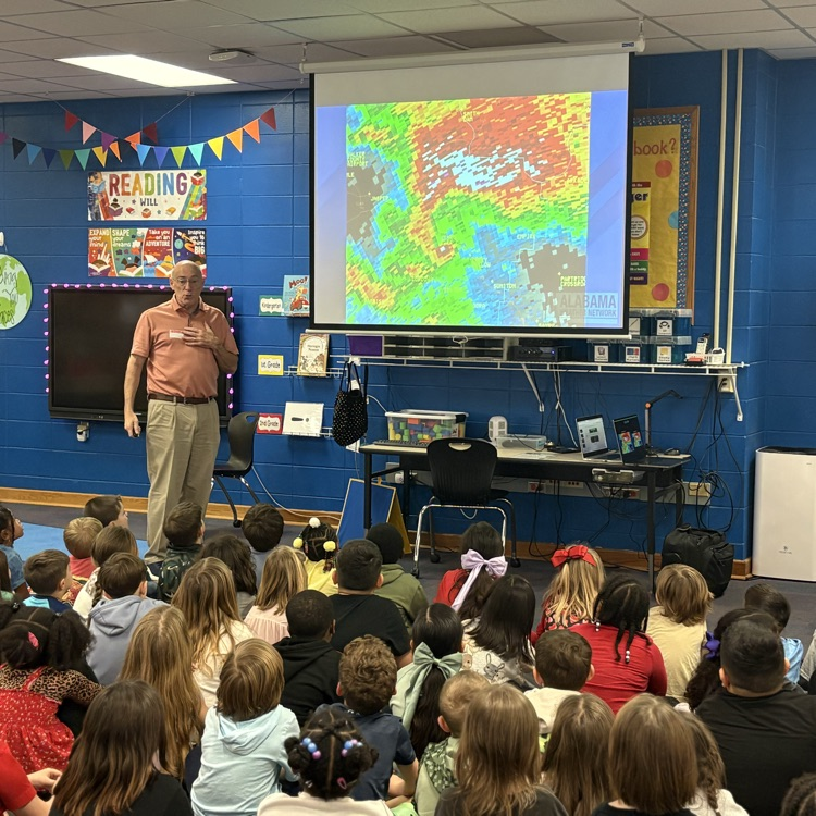 James Spann speaks to students