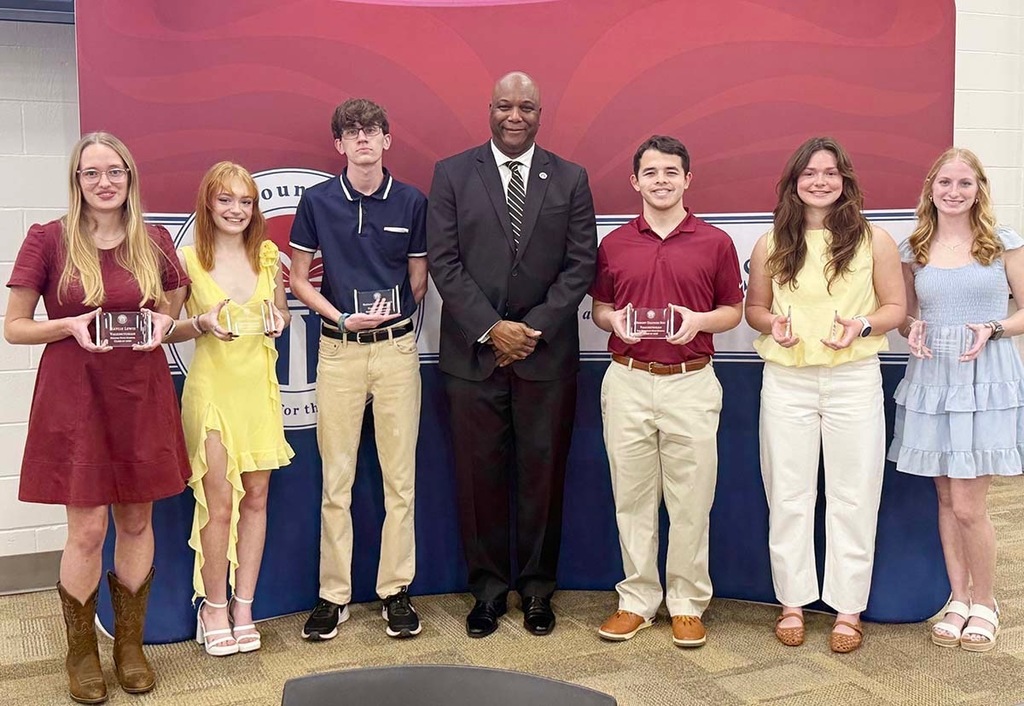 2025-2026 Valedictorians from seven Shelby County High Schools 