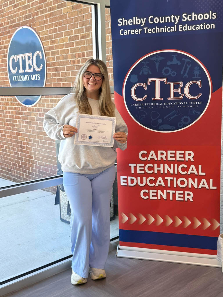 Eva Walker with her Certificate