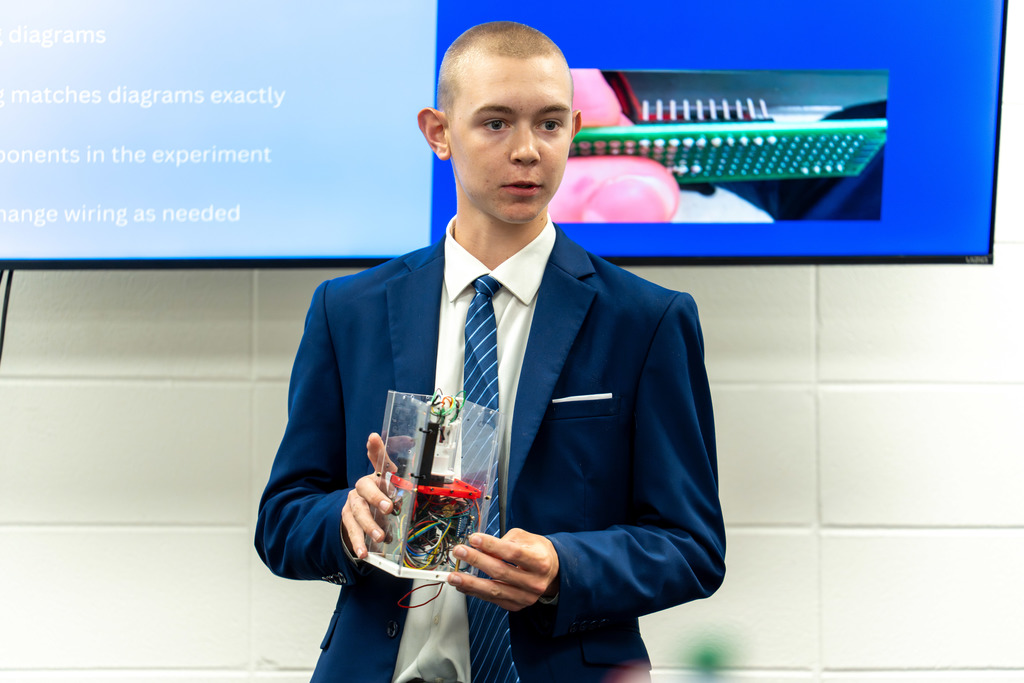 Student holding device that will be tested on Virgin Galatic NASA flight 