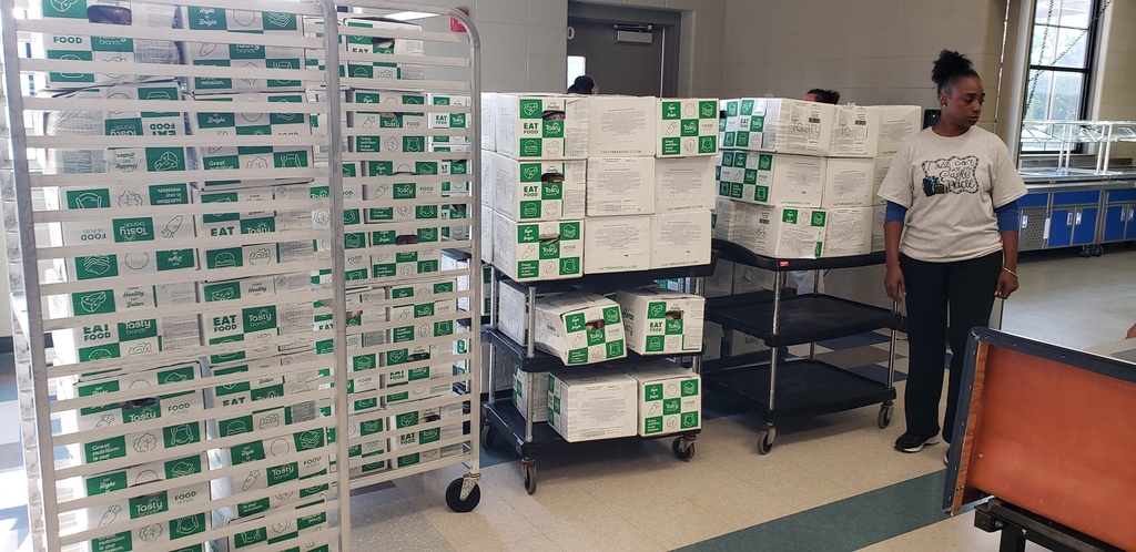 Summer Meal Distribution 