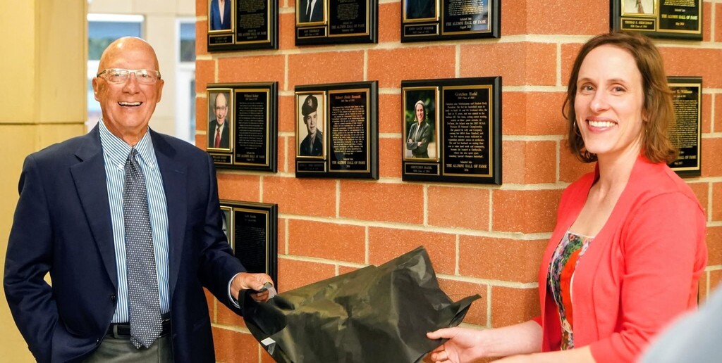 HOF 