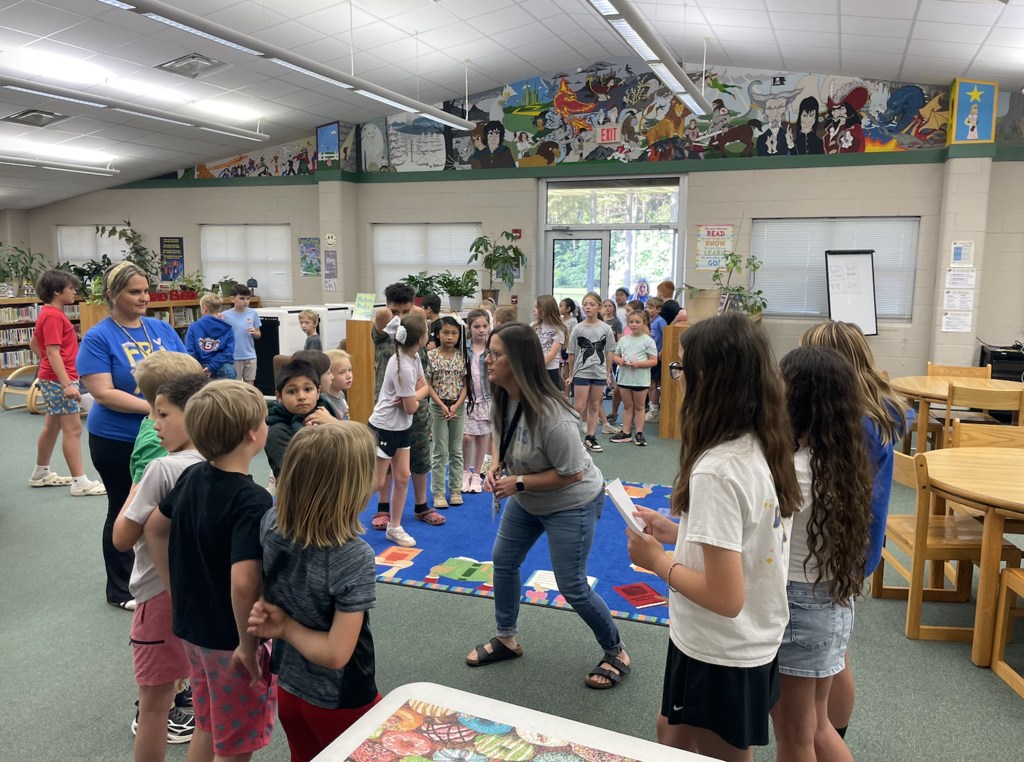 2nd grade Tours of EEI